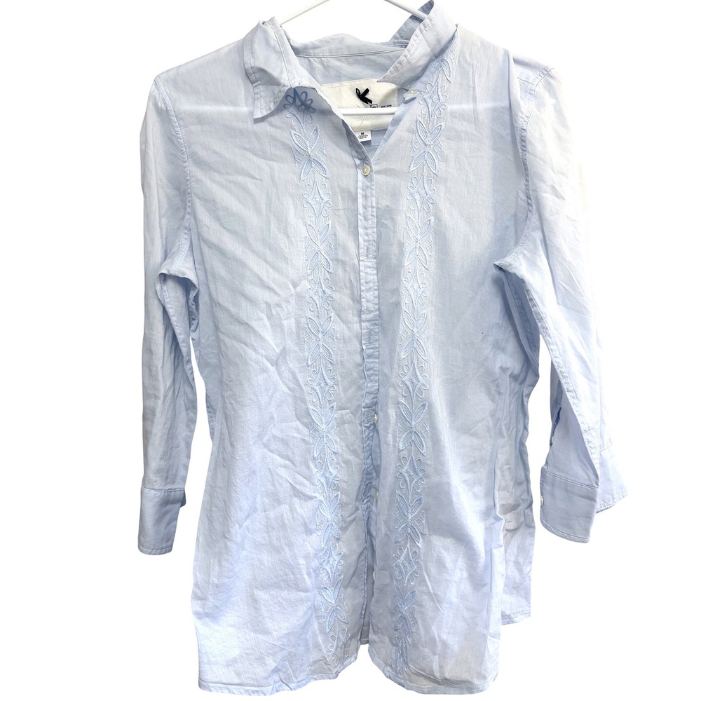 Banana Republic Button Up‎ Light Blue Coastal Embroidered Roll Tab Sleeve Medium